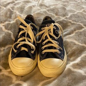 Unisex Converse Kicks